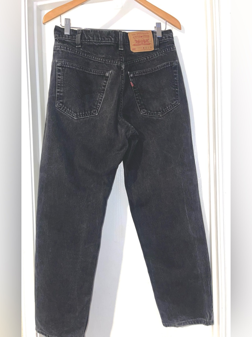Levi's Black Straight-Leg Men's Jeans